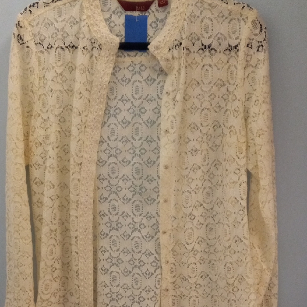 Elegant Cream Lace Cardigan